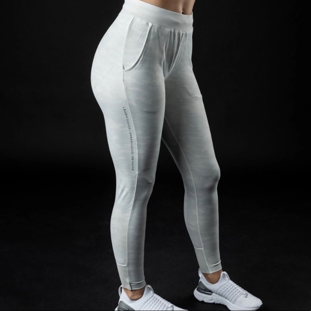 Alphalete Pro-Elite Jogger Silver Camo